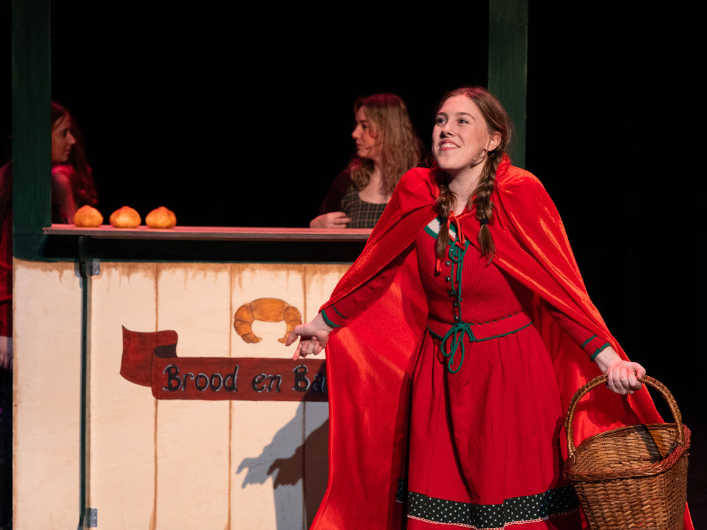 Kostuums, decor en rekwisieten: Into the Woods