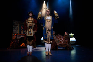 Kostuums, decor en rekwisieten: Disney's Beauty and the Beast jr.
